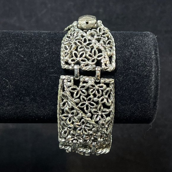 Emmons Silver Tone Floral Open Cutwork Floral Panel Bracelet (4053) - Picture 2 of 8